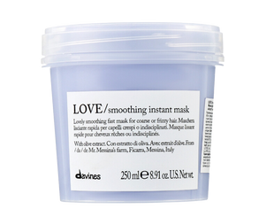 Маска для миттєвого розгладження та надання м'якості волоссю Davines Essential Haircare LOVE Smoothing Instant Mask 75584 фото
