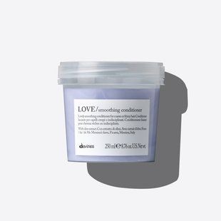 Кондиціонер для розгладження неслухняного та хвилястого волосся Davines Essential Haircare LOVE Smoothing Conditioner 75588 фото