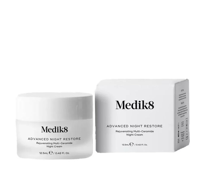 Набір для сяйва та комфорту шкіри у подорожах Medik8 Travel Ready Skin  KITLimited11 фото